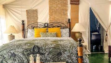 1 bedroom, desk, iron/ironing board, travel crib