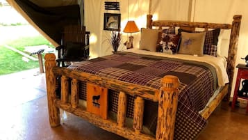 1 bedroom, desk, iron/ironing board, travel crib