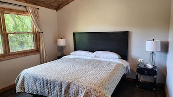 1 habitación, escritorio, wifi y ropa de cama