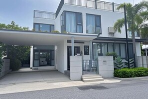 Room - Shabawan Haijiao Renjia Theme Holiday Inn (Yangxi)