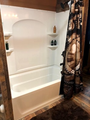 Hair dryer, soap, shampoo - Unique Steampunk Tiny House Rental in Swan Valley, Idaho near Jackson Hole (Irwin)