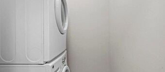 King 3BR Suite Mins to Uptown Charlotte