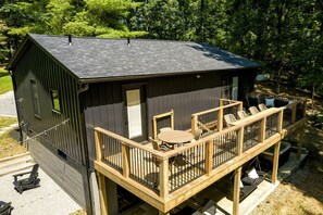 تناول الطعام بالخارج