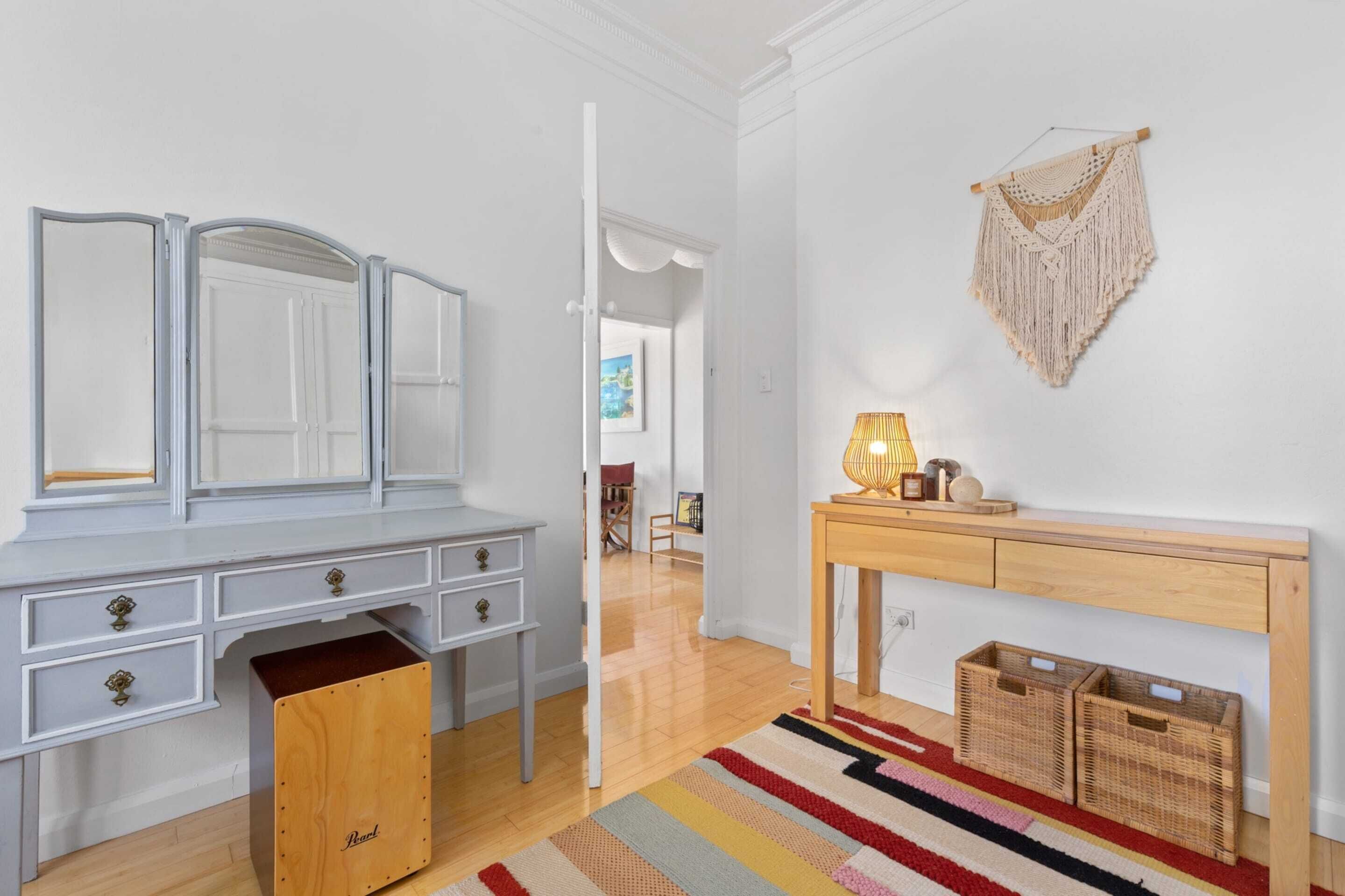 1 bedroom, iron/ironing board, bed sheets