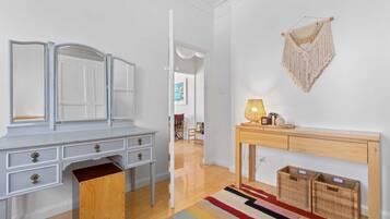 1 bedroom, iron/ironing board, bed sheets