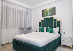 2 Schlafzimmer, Bügeleisen/Bügelbrett, WLAN, Bettwäsche
