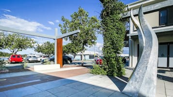 Apartment | Reception