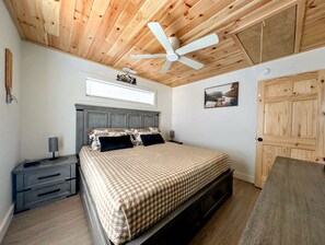 Room - Scenic Lakeside Cabin with Fire Pit & Porch near Flanders Pond and Acadia Views in Sullivan, Maine (Sullivan)