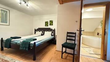 3 Schlafzimmer, Bügeleisen/Bügelbrett, Reisekinderbett, kostenloses WLAN