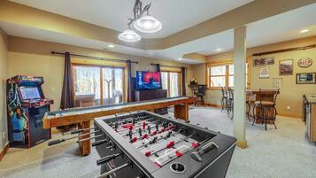 Spielezimmer
