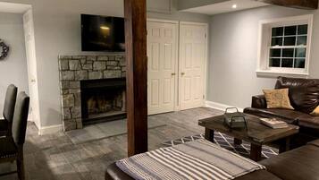 TV, fireplace, video games, DVD player