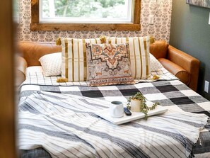 1 makuuhuone, työpöytä, Wi-Fi