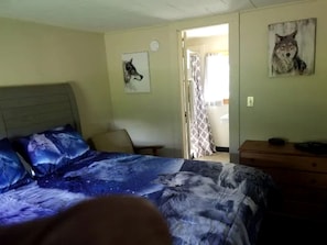 1 bedroom, WiFi, bed sheets