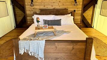 1 habitación y ropa de cama