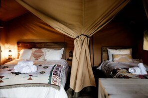 Bureau, Wi-Fi, draps fournis