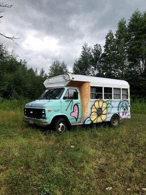 Miscellaneous - Vintage Short Bus Vacation Rental Nestled in the Forest near North Conway, New Hampshire (Chatham)