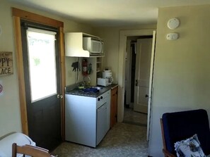 Coffee/tea maker, fridge, microwave, toaster
