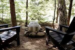 Property grounds - Outstanding Safari Tent with Fire Pit and Nice Sights in North Woodstock, New Hampshire (North Woodstock)