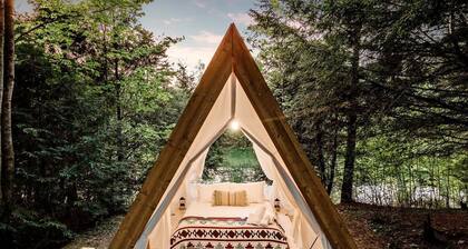 Stunning Safari Tent with Great Views in North Woodstock, New Hampshire