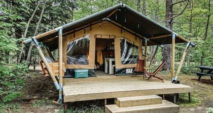 Impressive Safari Tent with Barbecue in North Woodstock, New Hampshire