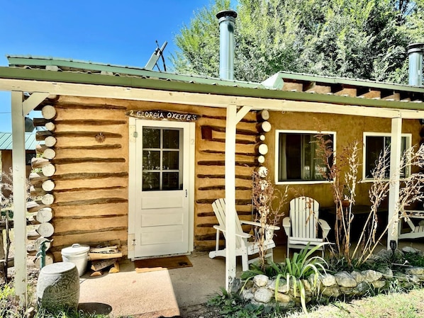 Unclassified image, 1 of 26, button - Rural Log Cabin Rental for Couples near Taos Ski Valley (San Cristobal)