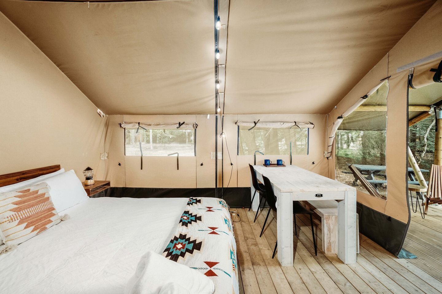 1 Schlafzimmer, Schreibtisch, WLAN, Bettwäsche