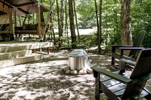 المنطقة المحيطة بالمنشأة