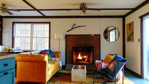 Unclassified image, 5 of 18, button - Rustic Mountain Cabin with Porch & Fire Pit in New Market, Virginia (New Market)