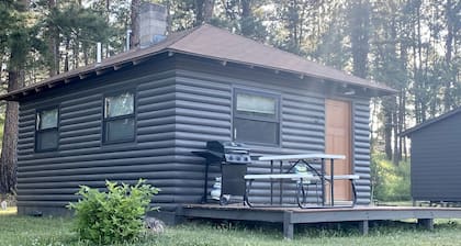 Modern and Picturesque Lake-Side Cabin Located by Mount Rushmore in Rapid City