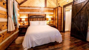 1 bedroom, desk, WiFi, bed sheets