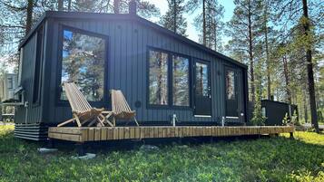 Chalet, näköala laaksoon | Terassi/patio