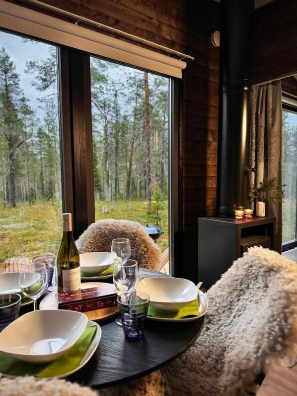 Nhà gỗ Superior, quang cảnh thung l ũng | Phòng ăn