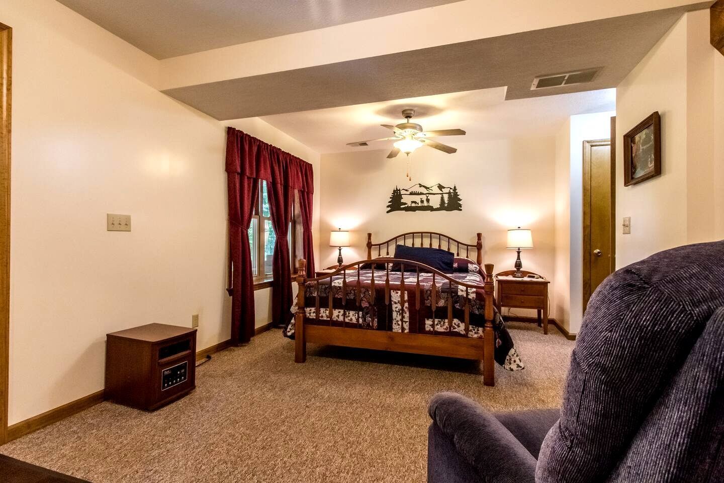 2 bedrooms, WiFi, bed sheets