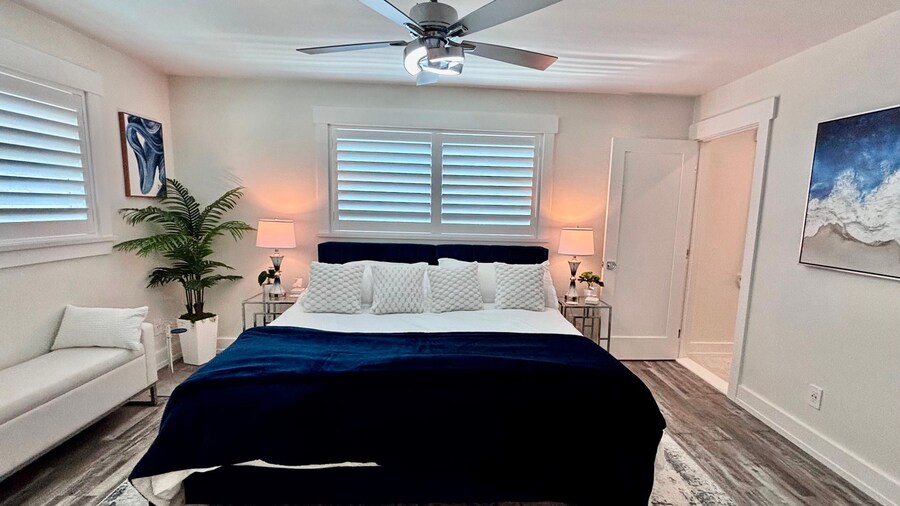 Tropical Hideaway in Fort Myers Beach