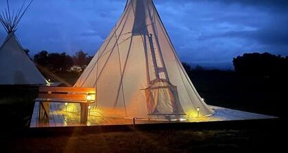Experience Pet-Friendly Perfection: Classic Tipi Glamping Near Wind River Mountains, WY