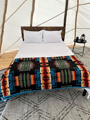 1 dormitorio y ropa de cama