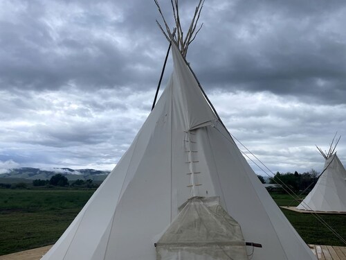 Rustic Elegance: Tipi Glamping by Wind River Mountains in Fort Washakie