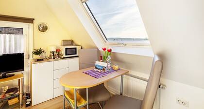 Studio Casa Felicitas, 1 living/bedroom, max. 2 people (not suitable for small children)