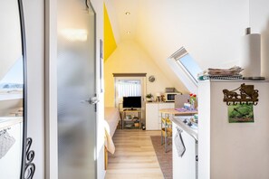 1 bedroom, WiFi, bed sheets - Studio Casa Felicitas, 1 living/bedroom, max. 2 people (not suitable for small children) (Möhnesee)