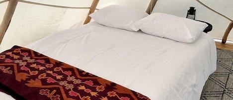 1 chambre, literie fournie