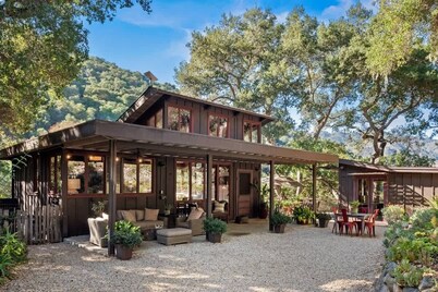Oak Haven Retreat | Home & Cottage + Hot Tub