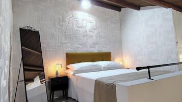 Bügeleisen/Bügelbrett, WLAN, Bettwäsche