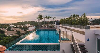 1-bedroom Condo in Ozone Condo D307