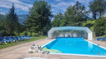 Außenpool (je nach Saison geöffnet)
