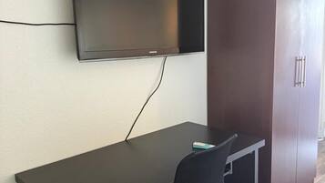 Suite | Bureau, rideaux occultants, Wi-Fi gratuit