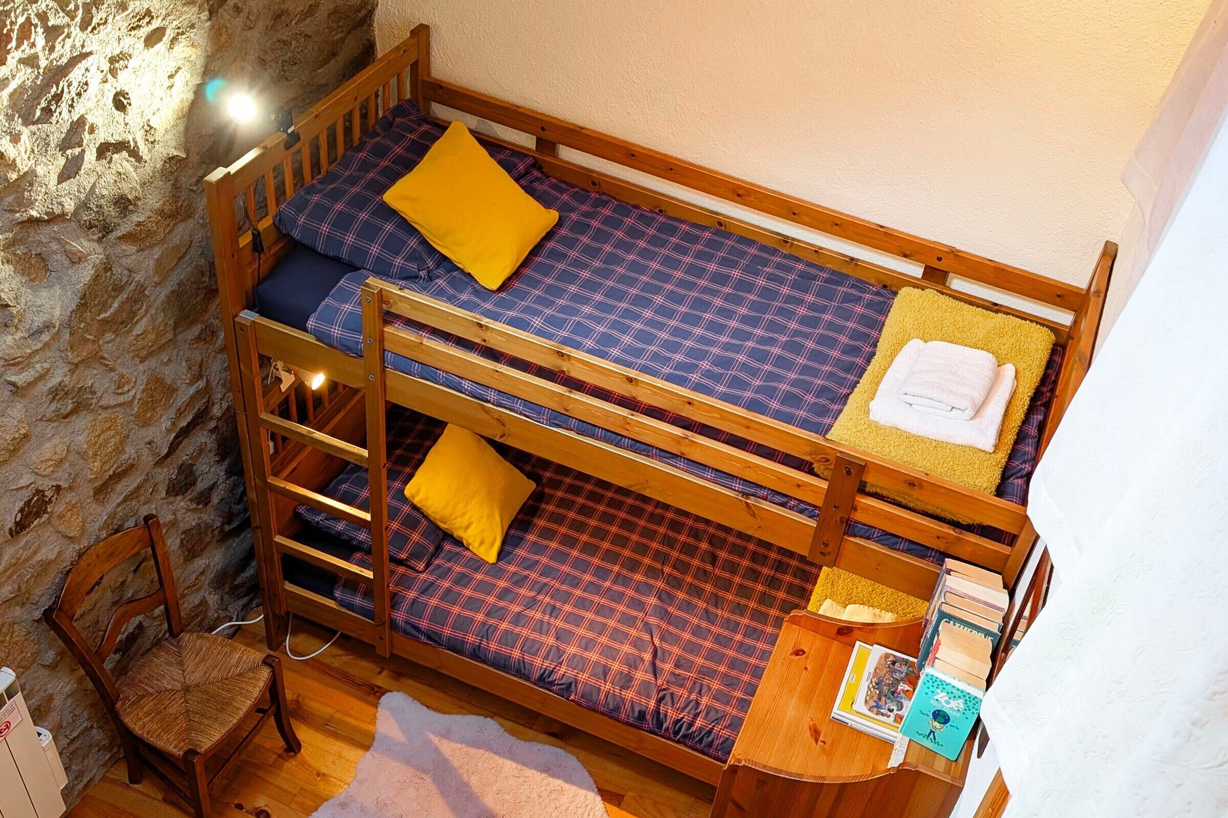 3 dormitorios, tabla de planchar con plancha, wifi