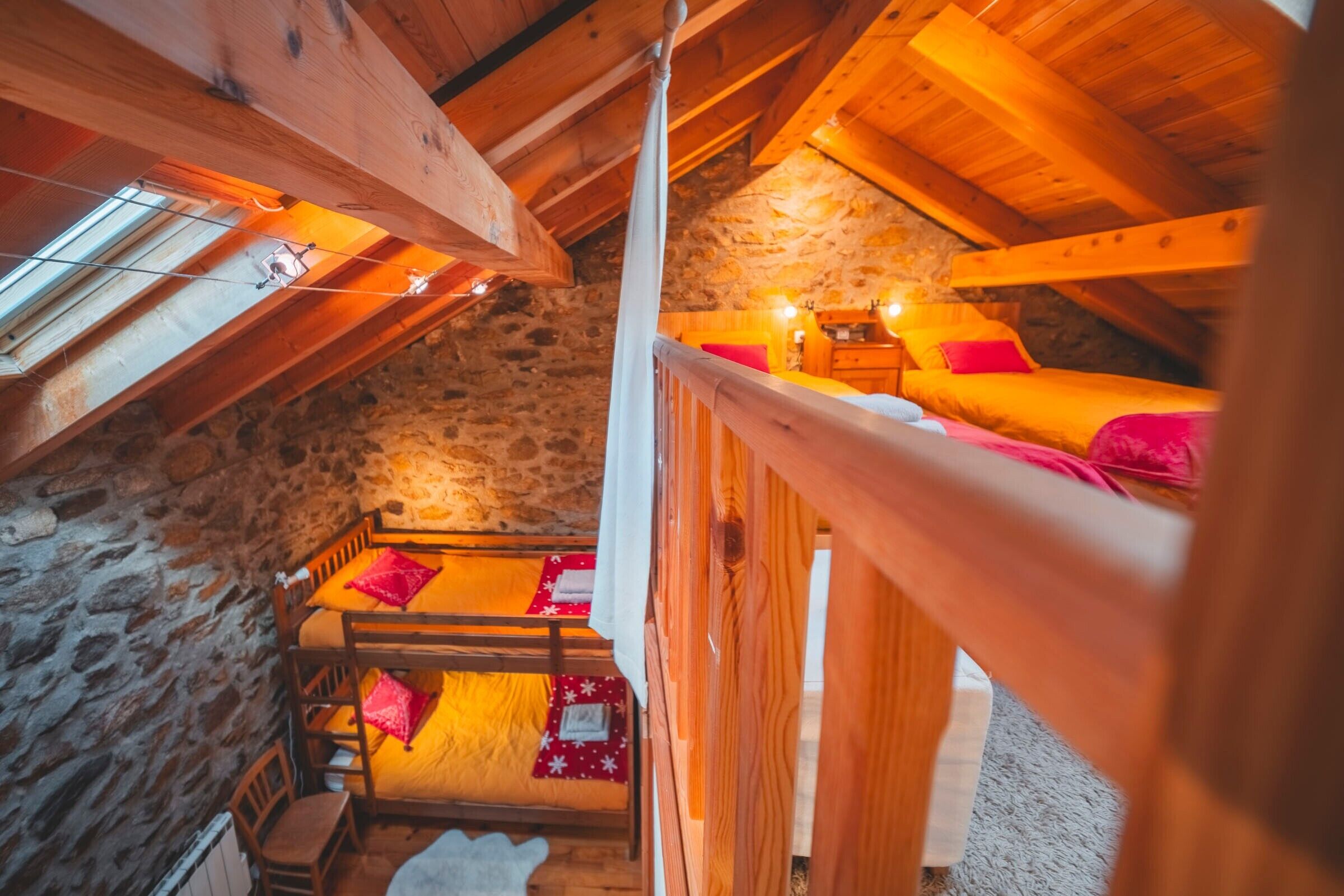 3 habitaciones, tabla de planchar con plancha y wifi 