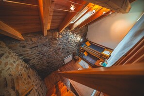 Interior - Holiday Home 'La Grange De Cassiopée' with Lake View and Wi-Fi (Les Angles)