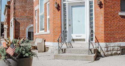 15 % off Winter Deal | Historic | Wi-Fi | Pet Friendly | Purdue