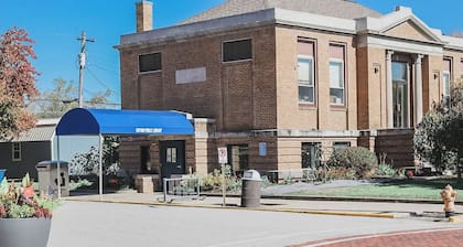 Historic | Wi-Fi | Pet Friendly | Purdue